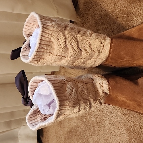 UGG Chestnut Kiandra Knit/Suede Boots - Picture 4 of 13